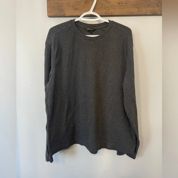 Banana Republic Men’s Crew Neck Sweater in dark grey size XL - Picture 2 of 6
